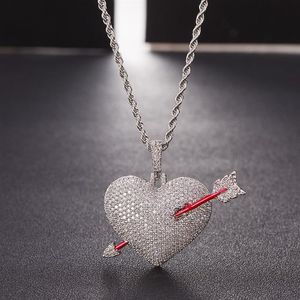 Ciondolo con collana a forma di cuore con freccia ghiacciata con catena a corda color oro con zirconi cubici da uomo Gioielli Hip Hop2973