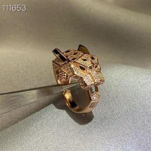 Panthere Series Ring Vintage Stones smycken 18K Guldpläterade officiella reproduktioner Retro Fashion Advned DiAmants Utsökt Gift H293R