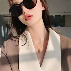 Ch Designer Cross Pendant Necklace Chromes Gold Full Diamond Double Female Inlaid Card Minority Clavicle Chain Jewelry Heart Sweater Lover Gift Luxury Fashion Vyte