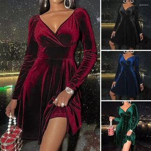 Casual Dresses High Elasticity Dress Elegant V-ringning Velvet Party for Women Long Sleeve A-line julklänning med midja damer