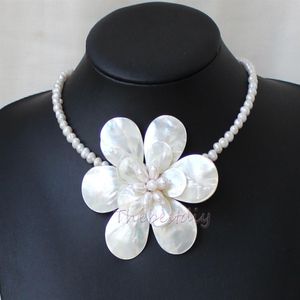 handmade Natural FW Pearl shell flower necklace Statement Necklace231v