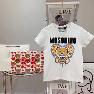 2024 Novo designer de bebês garoto camisetas de verão camisetas meninas jaqueta de meninos camisetas infantis crianças tops casuais na moda, urso impresso t camisetas