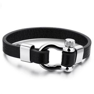 Bracciale hip-hop in pelle di gioielli alla moda Accessori di moda in acciaio inossidabile Braccialetti casual braccialetti Braccialetti per braccialetti2126