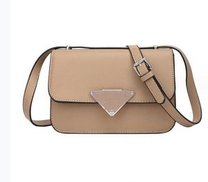 Luxury Designer bag crossbody bag Disco Bag leather camera bag adjustable leather strap handbag houlder bag Bas women storage bag toe P67