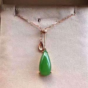 High Quality Fine Jewelry Wholesale Price Pear Shape Natural Apple Green Hetian Jasper Jade Pendant Necklace Gold