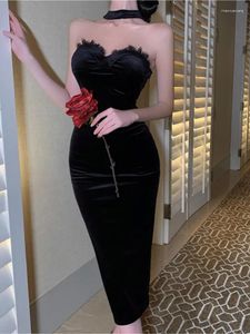 Casual Dresses Elegant Black Midi Velvet For Women Autumn Sexy Off Shoulder BodyCon Party Dress Female Vintage One Piece