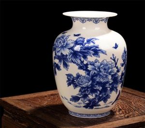 Jingdezhen Blau und weißes Porzellan Vasen Feine Knochen China Vase Peony dekoriert hochwertige Keramik Vase LJ2012085652189