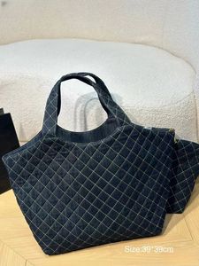 HDMBAGS2023 New Genuine leather Woman Handbags Designer Bag Lady Fashion Quilted large shopping bags classic black tote bag Luxury Sequined Letter Travel bag