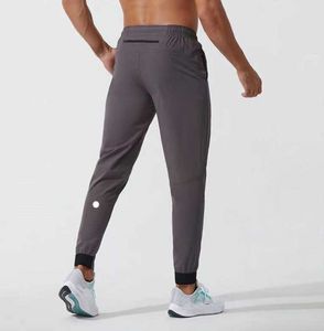 Lulu Men Pants Yoga Outfit Longjogger SportクイックドライドローストリングジムポケットスウェットパンツメンズカジュアルエラスティックウエストフィットネスマンD99