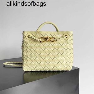 Luxury Andiamos Bag BottegaaVeneta Genuine Leather 7a Woven Factory direct wholesale Baodie family mens and womens New Mobile Phone Bag Small One Shoulder CroWQ