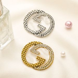 Women Men Designer Brand Letter Brooches Inlay Crystal Sier Gold Plated Steel Seal High Quality Jewelry Brooch Pin Marry Christmas Party Gift Accessorie