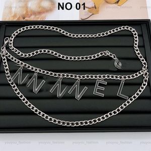 Women Gold Cains Belts Letter Designers de moda Belt Silver Link Link Chaist Chaist Acessórios de liga de metal feminino Gird246w