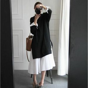 Sweatshirts Korean Style Maternity Fashion Longsleeved Hoodie Autumn Pregnant Women Clothes Preppy Style Black White Cotton Dress Wholesale