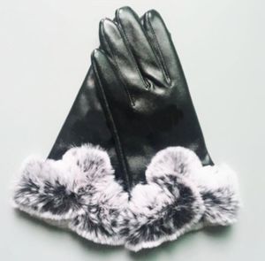 Mens Womens Autumn Winter Designer Gloves Warm Soft Soft Solid Prand Letter Printing Genuine Leather Five Fingers Mittens2682170