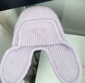 Nuovo protezione per le orecchie inverno ad alto senso di lana di lana bambini caldi cappelli da berretto a maglia a maglia