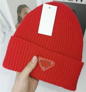 2022 Luxury Knitted Hat Brand Designer Beanie Cap Men039s and Women039s Fit Hat Unisex 100 Cashmere Letter Skull HA8287180