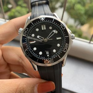 Nttd męskie zegarek OMG Watches Wysokiej jakości 300m 007 zegarki gumowy pasek 42 mm luksusowy zegarek na rękę 2813 oryginalne wodoodporne zegarek zegar