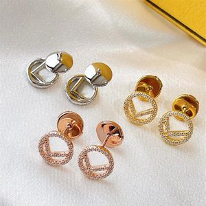 2022 Designer Orecchini per borchie in oro in oro rosa per donne uomini perle ascensori per le orecchie dei luxurys designer lettera f stallone orecchini d2201241a