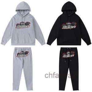 Trapstar Red and Black Tiger Head Towel Embroidered with Velvet Hoodie Closed Zipper Trousers Casual Sweatpants Suit Fashion 9315 9315 AACO