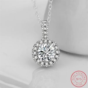 100% аутентичные 925 серебряных серебряных ожерелий Сердцы четкой круглой формы CZ для женщин -ювелирных изделий XD118237G