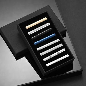 8 datorer Tie Clip Set med presentförpackning Bröllopsgäster gåvor Metal Man Shirt Manschettknappar Mäns gåva till make Luxury Jewelry Business 231225