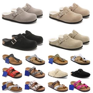 2024 Kvinnliga män Mule Clogs Platform Slippers Room House Clogs Birkinstock Bostons Designer Slides Päls Sandaler Buckle Strap Shoes Favorit Sliders Outdoor