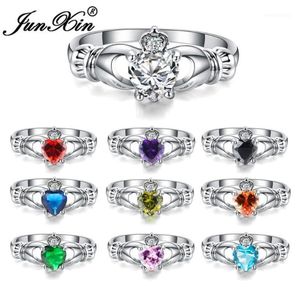 Anéis de casamento Junxin Luxury feminino Anel de coração claddagh Jóias de ouro branco cheio para mulheres Birth Stone Gifts1274p