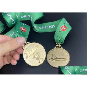 Коллекционная медаль победителя Кубка Фа 2022 года Efl Carabao Gold / Победители чемпионов по футболу 2010 года для футбольных фанатов Прямая доставка Спорт на открытом воздухе Dhlbi