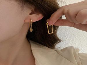 Hoop Huggie Korea Design Fashion Jewelry Simple Metal Pin Earrings Girls Christmas Presents Women039s Daily Work Accessories8724666