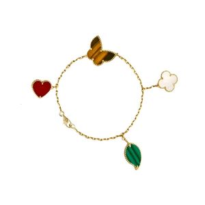Van Clef Designer Armband Kvinnor Originalkvalitet Charm Armband Butterfly Armband Kvinnligt bladgräs Hjärtformat armband