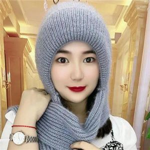 Berets Couple Padded And Thickened Scarf All-In-One Wind Snow Cap Women Winter Squirrel Velvet Wool Hat Men Outdoor Warm Net Red