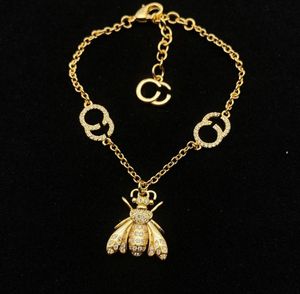 Womens Bee Jewelry Set Designer Necklace Bracelet Earrings Designers Gold PendantLuxury Diamond Letter Party Necklaces Bracelets S8628099