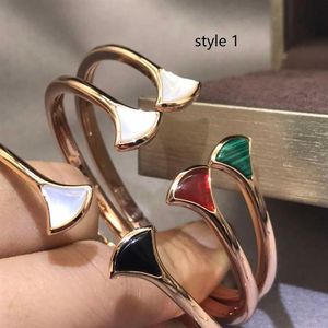 Goddess Woman Bangle rhinestones Female nail Bracelets Titanium Diamond classic bracelet designs Party Urban Style jewelry259s