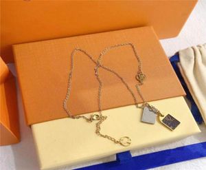 Luxury Pendant Necklaces Fashion for Man Woman Highly Quality Women Party Wedding hop jewelry5596736