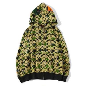 Mens Designer Hoodies Zip Up Shark Jackets Loose Long Sleeve Hooded Coats Camouflage Högkvalitativ jacka Tryck Kvinna Hoody Lång ärm Bapes Tech Flee GL20