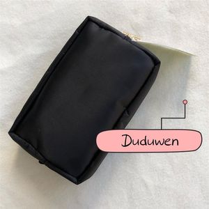 Classic PRA Buckle Makeup Storage Bag dragkedja med kosmetisk påse med plastdammpåsar samling Artikel2866