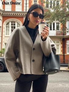 Fashion Solid Loose Woolen Short Jacka Women Casual V-ringen Långärmad kappa Kvinna Autumn Single Breasted Jackets Lady 231225