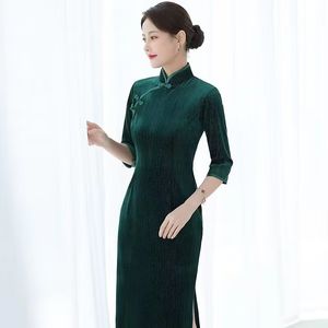 2023 Etniska kläder kvinnor stor storlek cheongsam smal förbättrad sammet klänning avancerad vintage qipao kvinnliga traditionella långa klänningar kinesiska