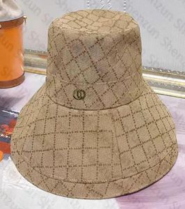 Small Letter Designer Bucket Hats For Woman Man Fashion Brand Sun Hat Campaniform Caps Summer Beach Sunbonnet Casquette3123049