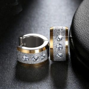 Titanium Steel Small Circle Earrings Pave Shiny CZ Punk Rock Hoop Men and Women Par smycken gåvor Huggie284J