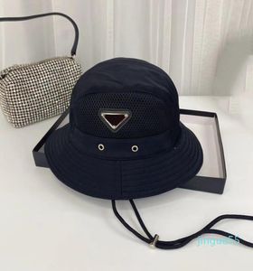 Designer Bucket Hat Caps Letter Mens Cap Straw Hats Luxury Weave Mesh Stripe Triangle Wind Rope Winter Womens Men Street Artsy Fas2472650