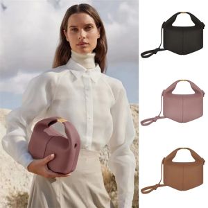 Echte Lederkreuzkörper -Clutch -Taschen Designer Luxus Vintage City Gepäck Umhängetasche Top Griff Herren Mini Totes Kosmetische Handtasche Abendtasche