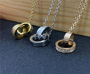 Luxury Fashion Necklace Designer smycken Rostfritt stål Dubbelringar Diamond Pendant Halsband för kvinnor Fancy Dress Long Chain J9529575