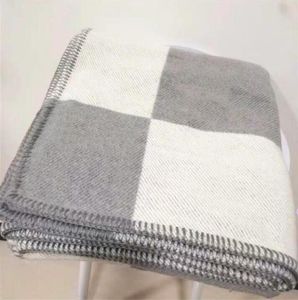 Letter Blanket Soft Wool Scarf Shawl Portable Warm Plaid Sofa Bed Fleece Spring Autumn Women Throw Blankets 140170CM2241196