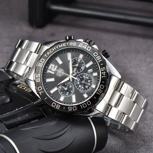 Männer Luxusdesigner Automatic Quartz Watch Tachymetre Herren Auto 6 Hände Uhren Stahl Gummibänder Armbanduhr