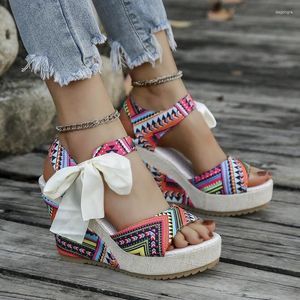 Sandalen Keilschuhe für Frauen 2024 Sommer Böhmischer Stil Frauen Super High Heel 8 cm oder oberhalb modischer Fischmund