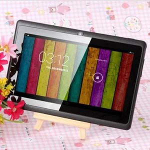 PC 7 pollici capacitivo Allwinner A33 Quad Core Android 4.4 doppia fotocamera Tablet PC 8 GB ROM 512 MB WiFi EPAD Youtube Facebook Google DHL