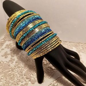 Exaggerated Exotic Niche Design Bracelets Female Retro Bohemian Rhinestone Belly Dance Bracelet Stage Performance Accessories 231225