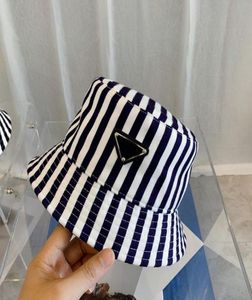 Black White Stripes Bucket Hat Couples Casquette Caps Luxury Triangle Fashion Designer Hats For Women Men Fitted p Cap Casquettes 8666064