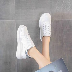 Dress Shoes The Thick Bottom Leisure Fashion Joker Breathable Cross 2023 Bind Women's Sneakers